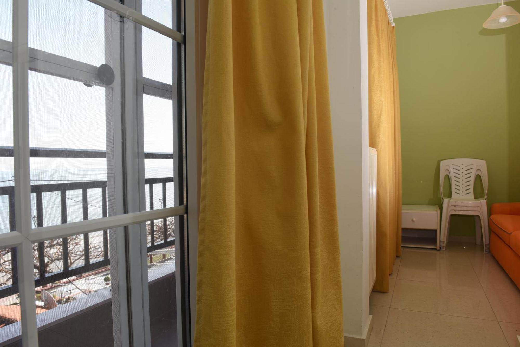 Star Beach Resort - Makrygialos Beachfront Nests Exterior photo