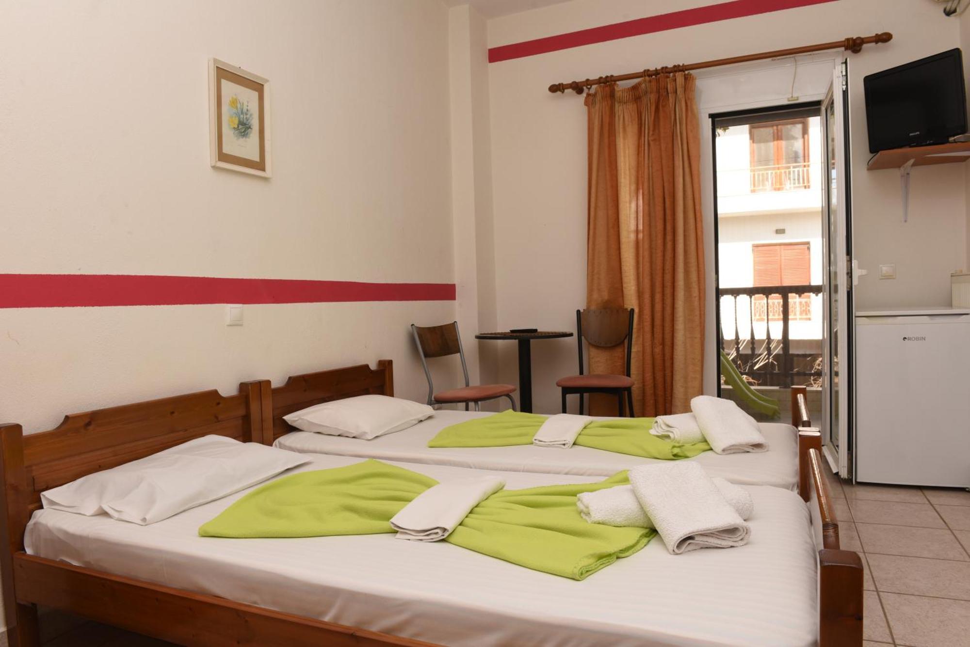 Star Beach Resort - Makrygialos Beachfront Nests Exterior photo