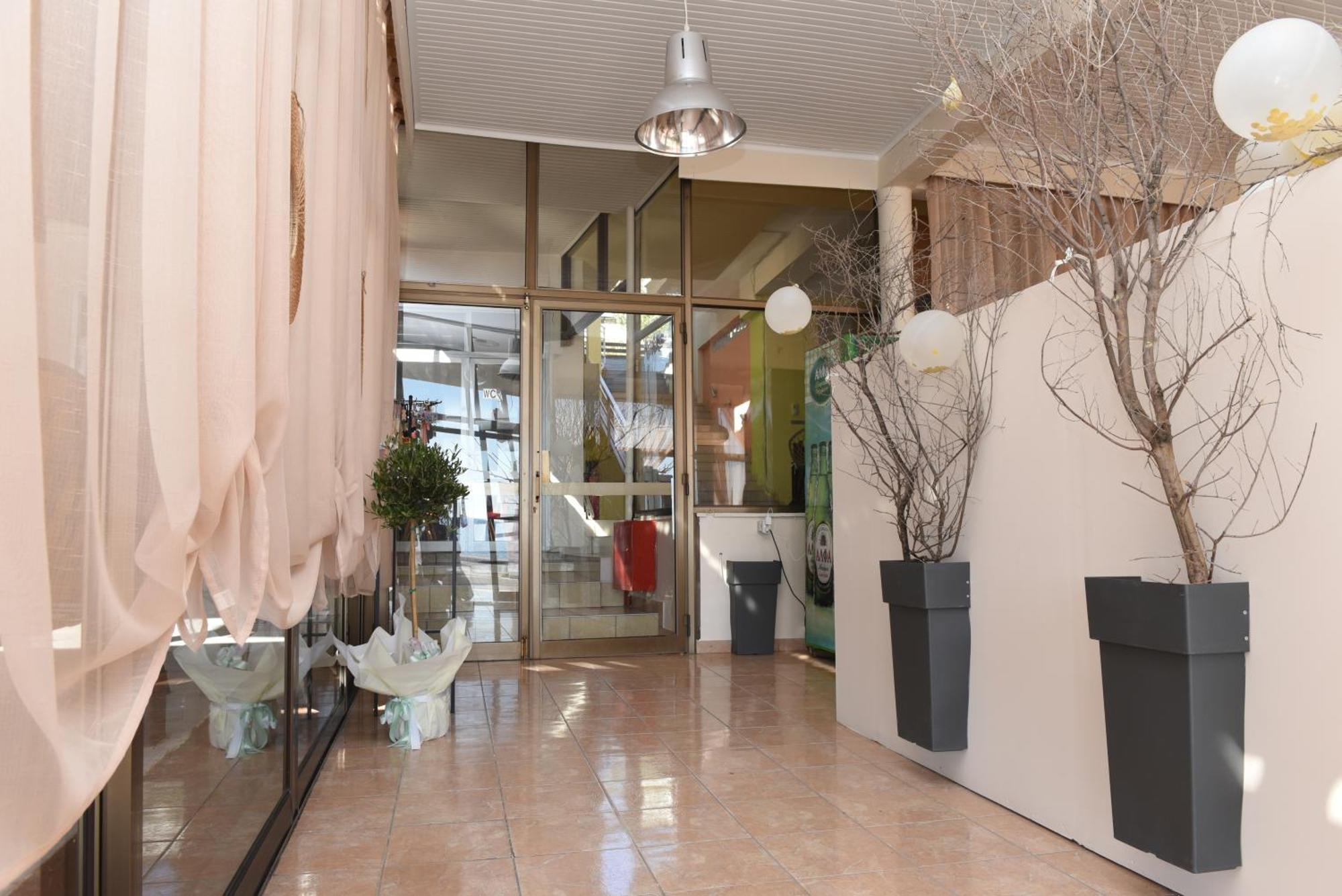 Star Beach Resort - Makrygialos Beachfront Nests Exterior photo